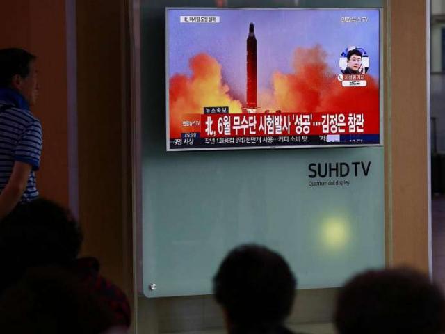 Thế giới - Tên lửa tầm trung Triều Tiên chưa bay đã nổ tung