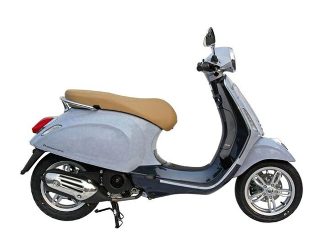 Thế giới xe - Ngắm Vespa Primavera cẩn trứng "độc nhất vô nhị"