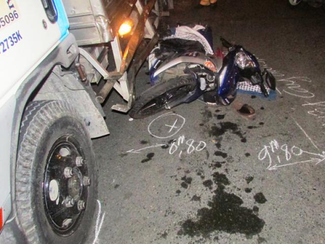 Tin tức trong ngày - Thanh niên thiệt mạng khi vượt đèn đỏ ở Sài Gòn