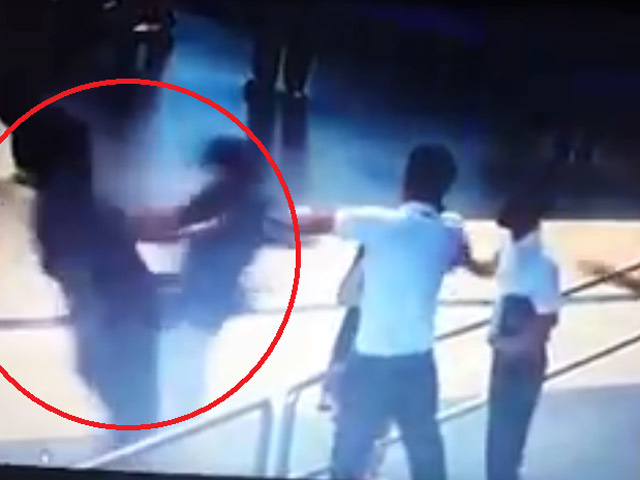 Tin tức trong ngày - Cứu nữ nhân viên hàng không, "soái ca" bị "xử" hành vi gây rối?