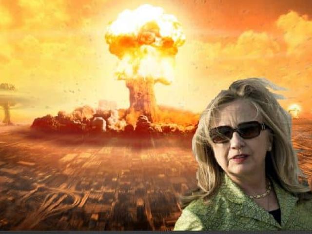 Thế giới - Bà Clinton “lỡ” tiết lộ bí mật tên lửa hạt nhân Mỹ