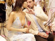 Người mẫu - Hoa hậu - Hà Anh sexy bên chồng Tây tại buổi tiệc cho phái đẹp