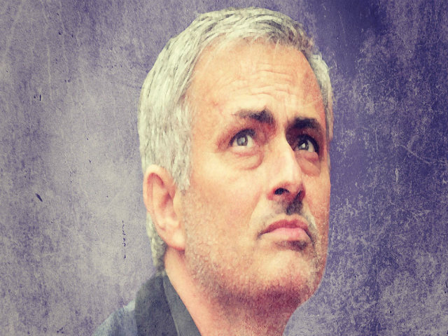 Bóng đá - Mourinho không còn là "Người đặc biệt" nếu trắng tay ở MU