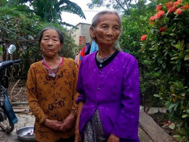 Tin tức trong ngày - Thôn đã xin lỗi và trả lại tiền cứu trợ cho người dân