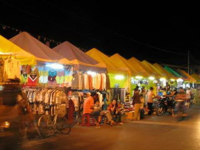 Pháp luật - Bị chém tử vong vì muốn bênh bạn ở chợ đêm