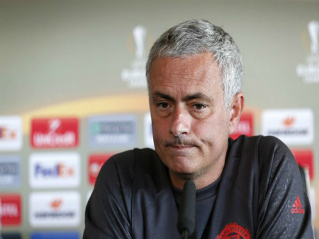 Bóng đá - Mourinho “kêu trời” vì cầu thủ MU không biết cách thắng