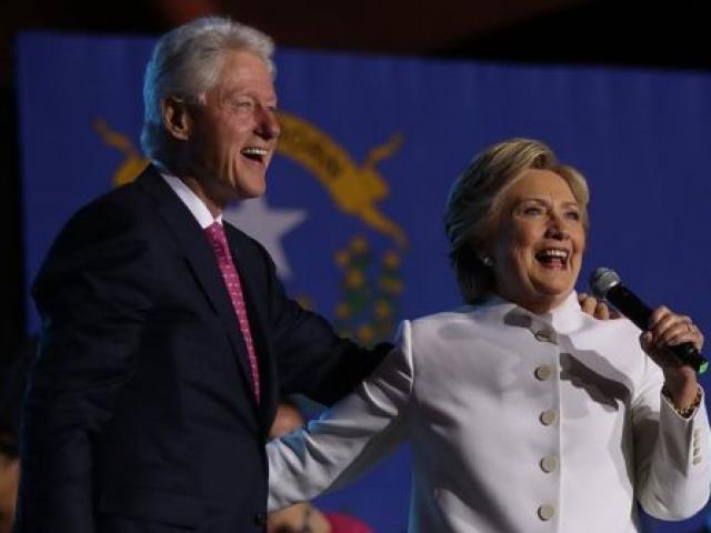 Chức danh của Bill Clinton là gì nếu vợ thành tổng thống?