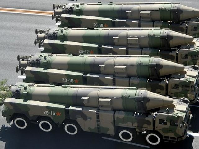 Thế giới - Vì sao TQ chỉ cần số đầu đạn hạt nhân ít hơn Mỹ 30 lần?