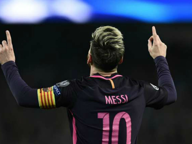 Bóng đá - Bị khiêu khích, Messi suýt "tẩn" nhau với SAO Man City