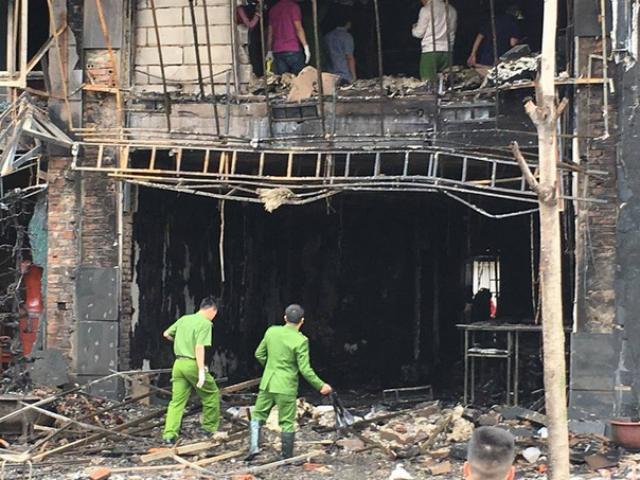 Triệu tập 3 thợ hàn sau vụ cháy quán karaoke, 13 người thiệt mạng
