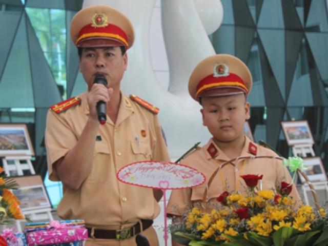 Tin tức trong ngày - Cậu bé ung thư ước mơ làm CSGT qua đời