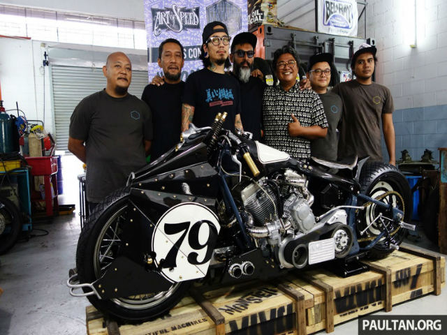 Thế giới xe - Quái vật hai bánh Monster lộ diện toàn bộ hình hài