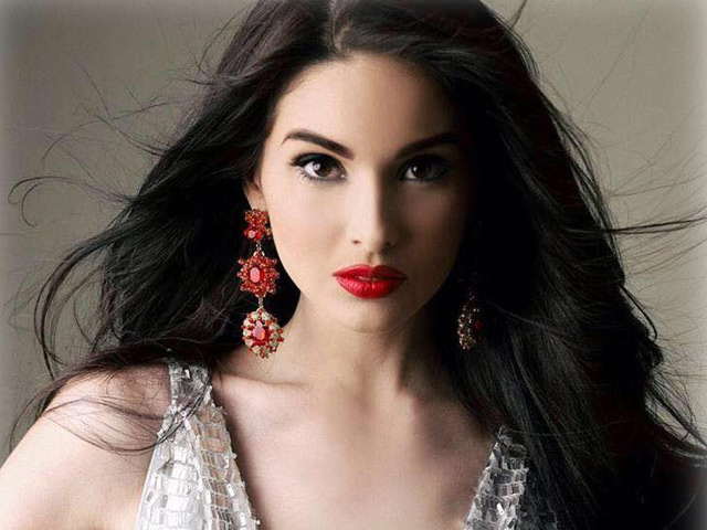 Người mẫu - Hoa hậu - Mỹ nữ tuyệt sắc giúp Venezuela "phục thù" tại Miss World