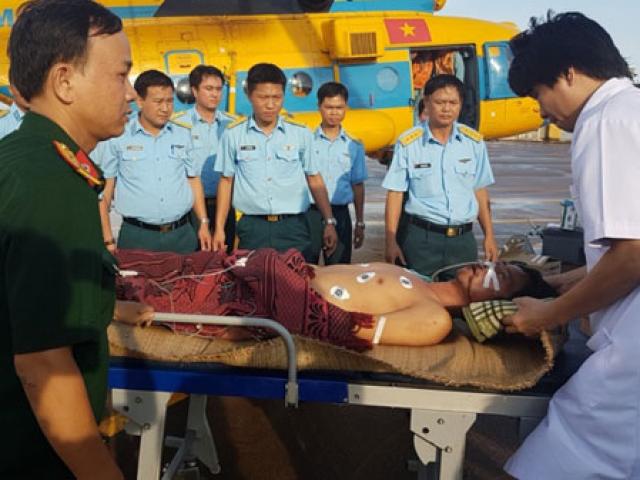 Tin tức trong ngày - Điều trực thăng chuyển bệnh nhân ở đảo Song Tử Tây về TP.HCM