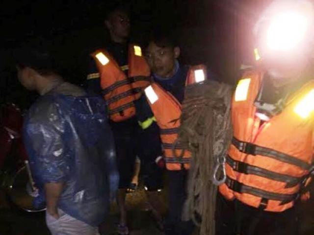 Tin tức trong ngày - Đi ăn cưới về, cặp vợ chồng trẻ chết đuối thương tâm