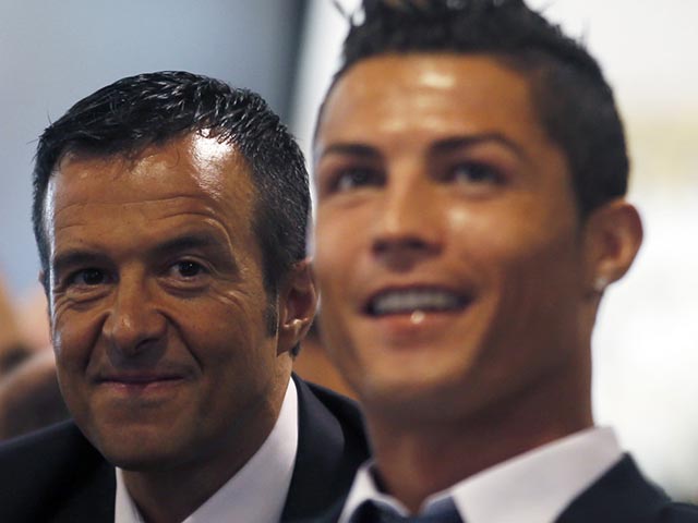 Bóng đá - Siêu cò và góc khuất: Vì Ronaldo, Pogba cần "bố nuôi" (P1)