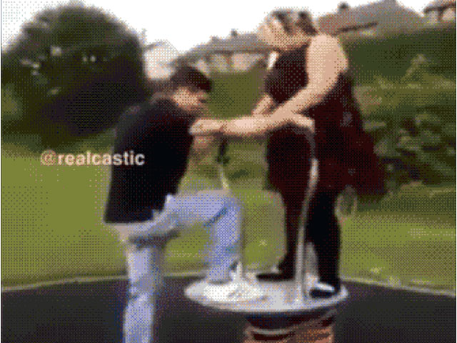 Tranh vui - Chết cười với những khoảnh khắc "không tưởng"