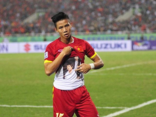 Bóng đá - CĐV đòi gạch tên Ngọc Hải khỏi ĐTVN vì đạp bóng thô bạo