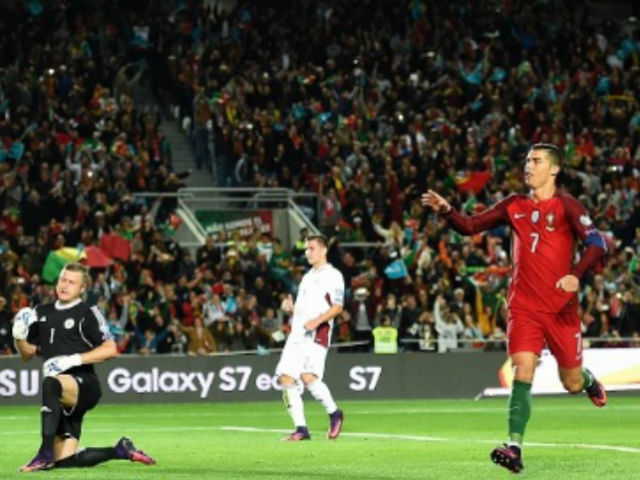 Bóng đá - Bồ Đào Nha - Latvia: Ronaldo và quả 11m "mở khóa"