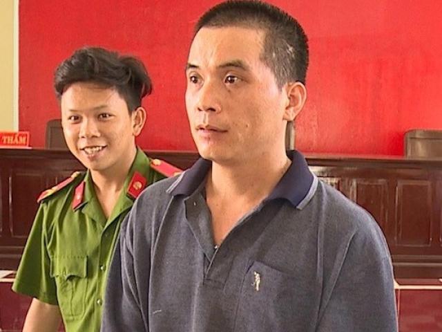 Pháp luật - Cướp dây chuyền của bạn nhậu, bán lấy tiền mua dâm