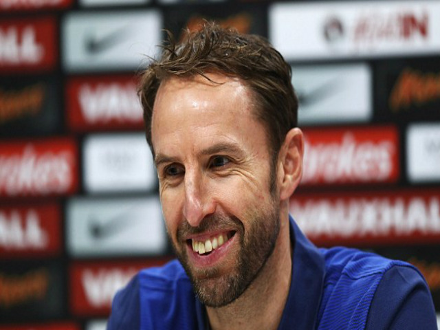 Bóng đá - ĐT Anh: Southgate sắp chính thức cầm quân, dù lương bèo