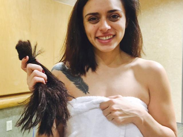 Thể thao - Tin HOT thể thao 18/11: Nữ võ sĩ phải xuống tóc để thi đấu