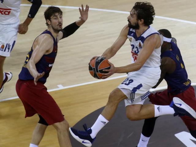 Thể thao - "Siêu kinh điển” bóng rổ: Real vùi dập Barca