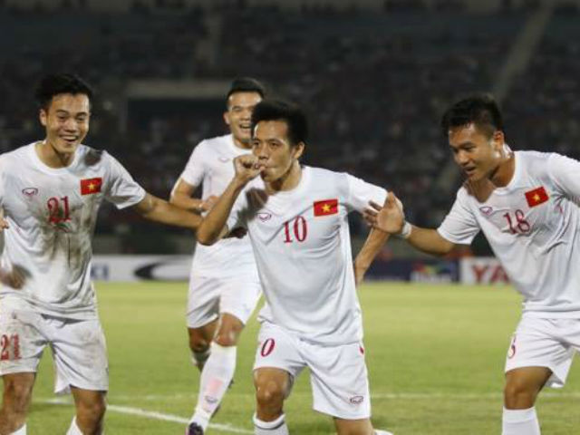 Bóng đá - Xuân Trường chọc khe như Xavi, dọn cỗ Văn Quyết bùng nổ