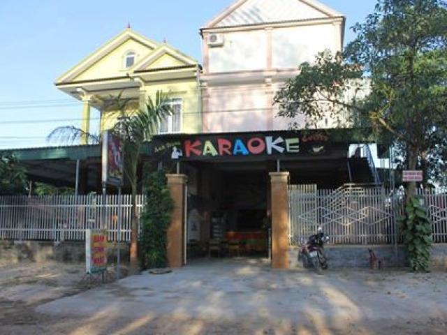 Pháp luật - Hỗn chiến ở quán karaoke, 2 người thương vong