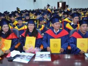 Giáo dục - du học - Đào tạo tiến sĩ: Siết chặt đầu vào