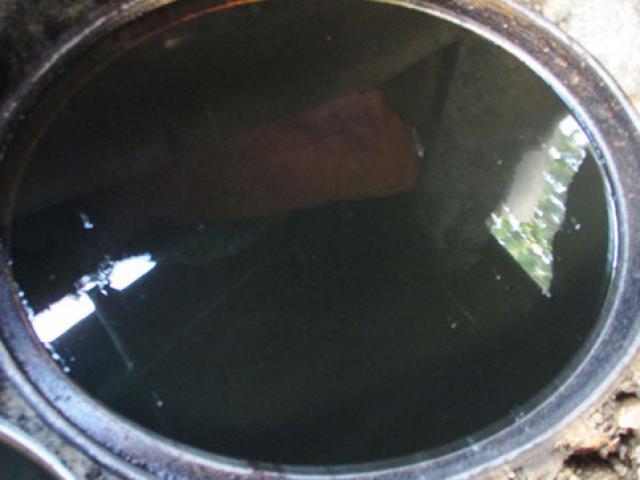 Thị trường - Tiêu dùng - Bắt lò chuyên sản xuất mỡ bẩn đưa ra Hà Nội để tiêu thụ