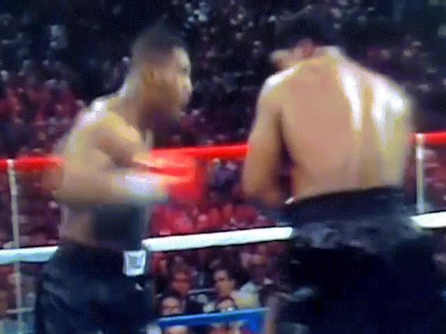 Thể thao - 30 năm cú knock-out đưa Mike Tyson thành "Thần"