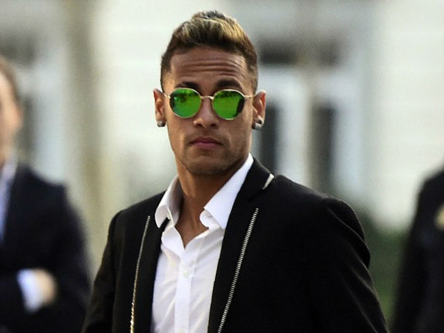 Bóng đá - Neymar đối diện án tù 2 năm, Barca nộp 7 triệu bảng