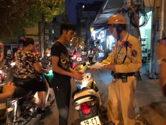 Pháp luật - Xử phạt lỗi không đội MBH, “lòi” ra xe trộm cắp