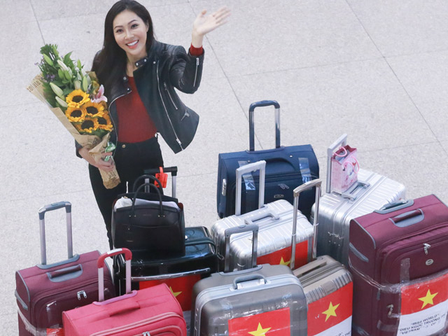 Hoa khôi Diệu Ngọc mang 100kg hành lý đi thi Miss World
