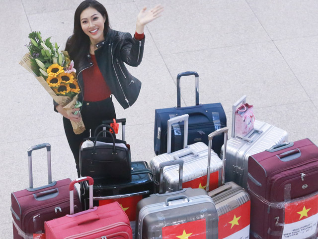 Người mẫu - Hoa hậu - Hoa khôi Diệu Ngọc mang 100kg hành lý đi thi Miss World