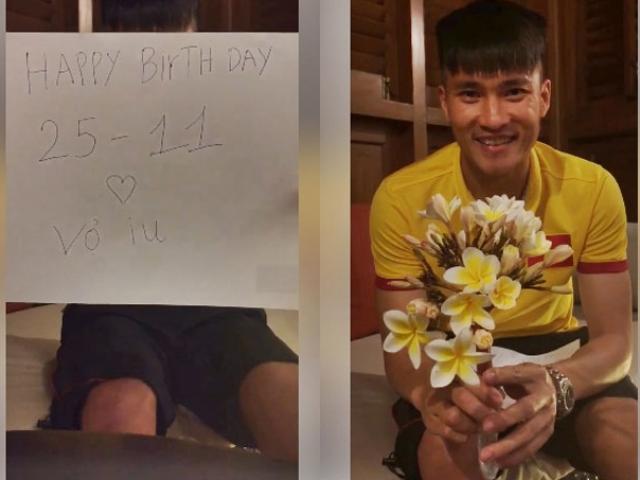 Ca nhạc - MTV - Công Vinh hành động "sến sẩm" trong sinh nhật Thủy Tiên