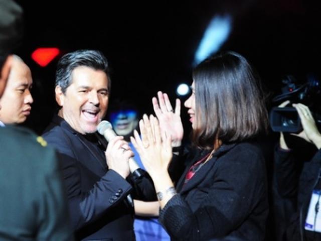 Ca nhạc - MTV - Khán giả U60 "quẩy sung" trong đêm nhạc Modern Talking