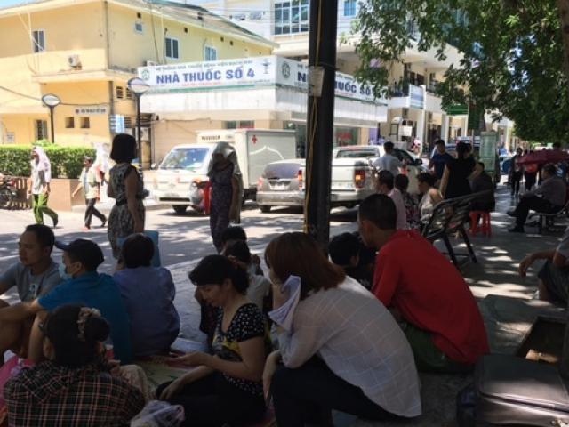 Pháp luật - Giải cứu con tin, trưởng công an phường bị đâm vào cổ