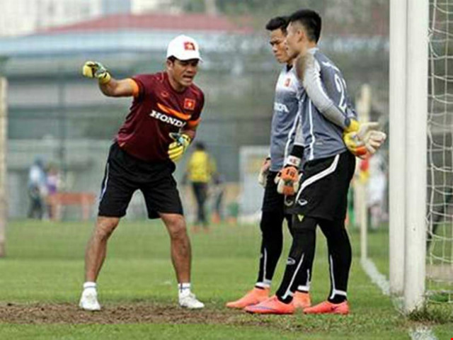 Bóng đá - HLV thủ môn Võ Văn Hạnh: Thái gặp Myanmar ‘xương’ lắm!
