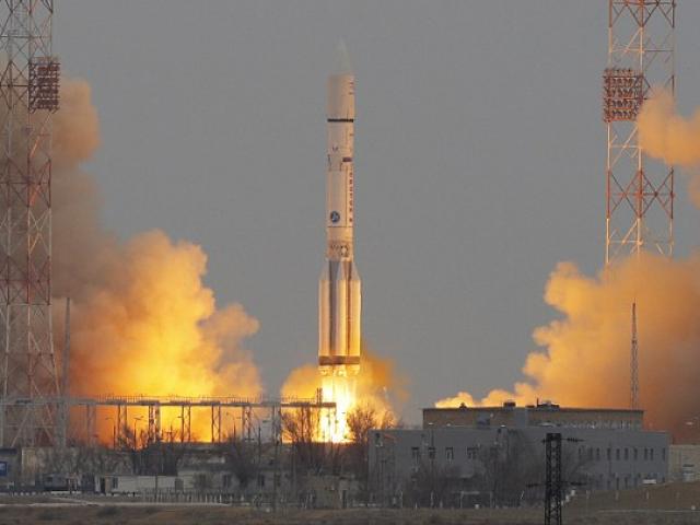 Thế giới - Nga chế tạo siêu tên lửa chở đồ lên mặt trăng xây căn cứ