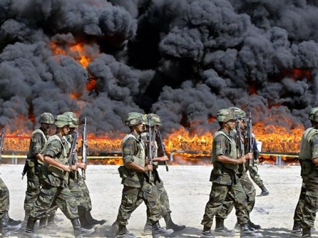 Thế giới - 2 băng đảng ma túy lớn nhất Mexico ngày đêm bắn giết nhau