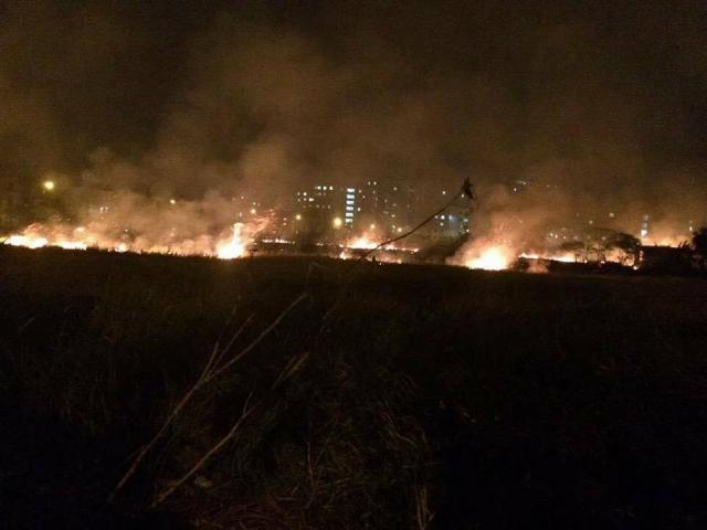 Tin tức trong ngày - Xác minh tin "nam thanh niên tỏ tình gây cháy lớn ở HN"