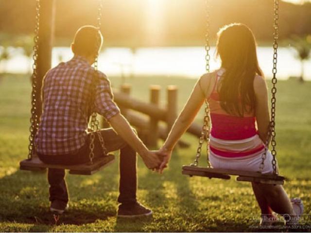 Giáo dục - du học - Con bắt đầu yêu, bố mẹ thành... thám tử