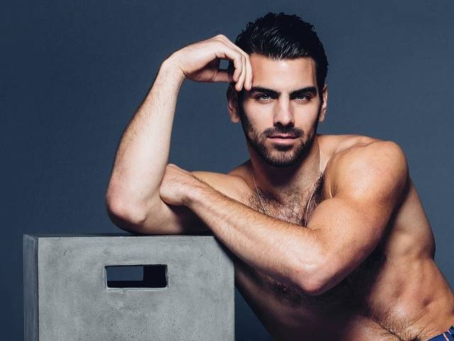 Người mẫu - Hoa hậu - Ghen tị vẻ nam tính chất lừ của "soái ca" khiếm thính