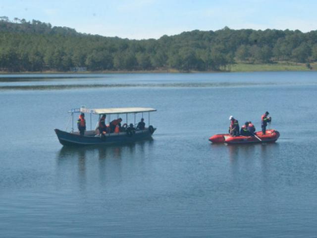 Tin tức trong ngày - Tìm thấy thi thể thủ môn đội Lâm Đồng ở hồ Tuyền Lâm