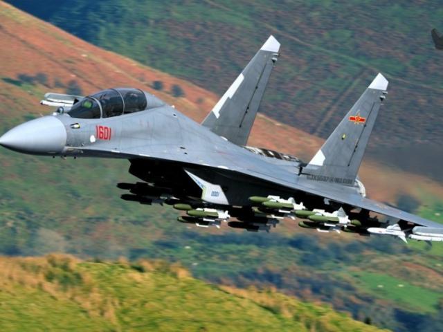 Thế giới - Siêu tên lửa TQ khiến chiến đấu cơ Mỹ “gãy cánh”?