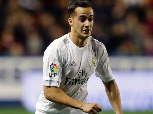 Bóng đá - Siêu kinh điển: Barca hú vía, Vazquez suýt kiếm 11m