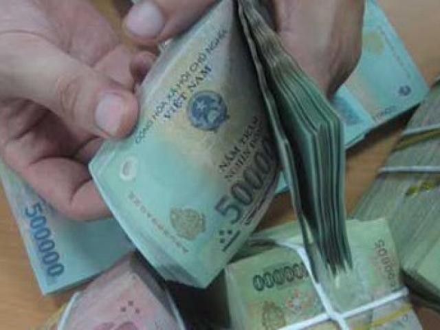 Tài chính - Bất động sản - Thưởng Tết tiền tỷ, căn hộ, ô tô: Buôn bất động sản lại "phất như diều"