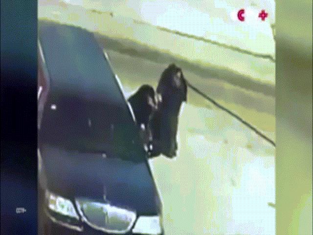 Thể thao - 10 clip thể thao SỐC nhất 2016: "Võ Tòng" 62 tuổi hạ Ngao Tây Tạng (P2)